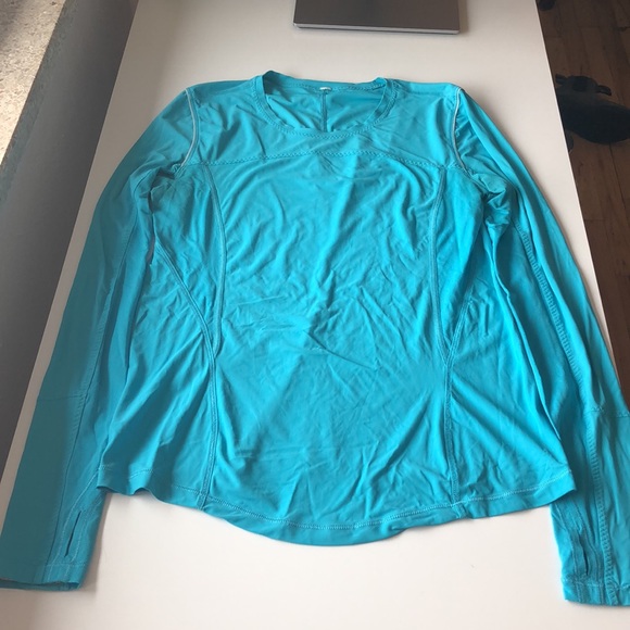 lightly used turquoise lululemon longsleeve - Picture 2 of 7